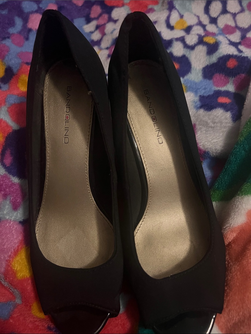 Bandolino Black Open-Toe Women's Heels